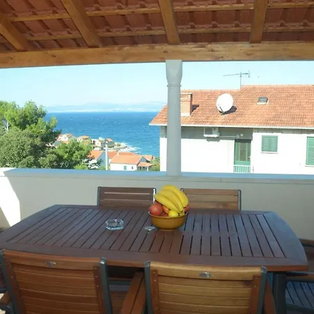 Apartment Etica Postira