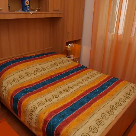 Etica Apartment